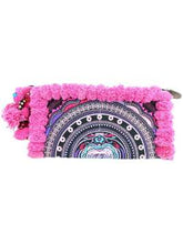 Load image into Gallery viewer, GEOMETRIC PATTERN POM POM CLUTCH